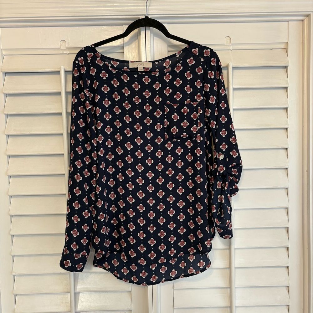 Loft Navy Medallion Print Blouse Size Small